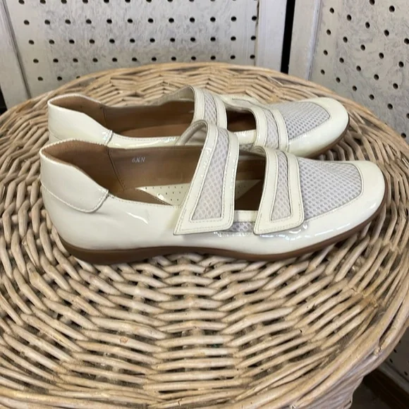 Italian leather - Picture 4 of 9